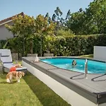 Con Piscina Y Jardin, Santiago De Compostela *