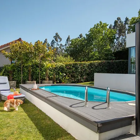 Villa Con Piscina Y Jardin, Santiago De Compostela *