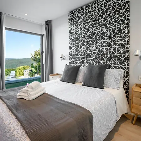 Villa Con Piscina Y Jardin, Santiago De Compostela *