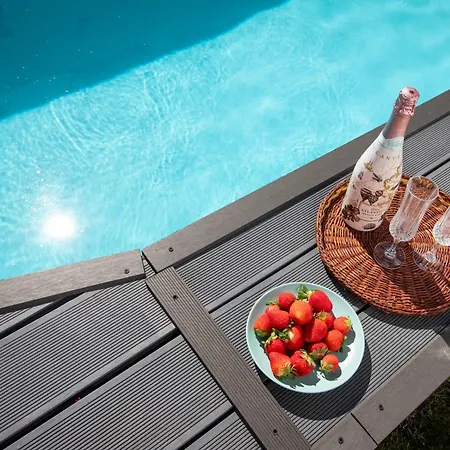 Con Piscina Y Jardin, Santiago De Compostela Vila Teo