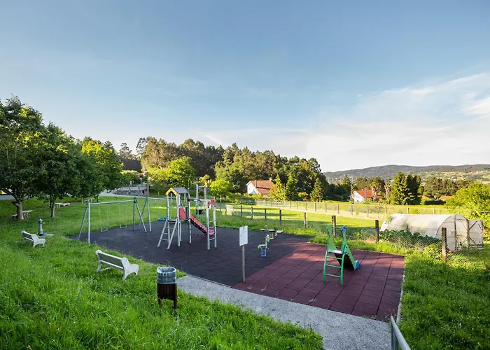 Con Piscina Y Jardin, Santiago De Compostela