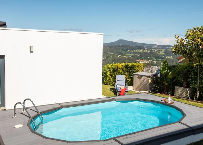 Con Piscina Y Jardin, Santiago De Compostela *